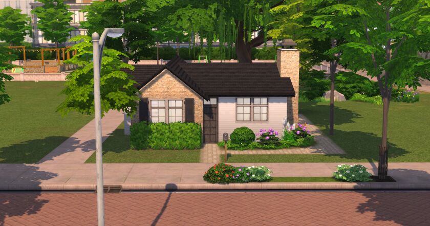 Charming Small House on 20x15 Lot 3 sims 4 cc this is a small house thats on a 20x15 lot and 2
